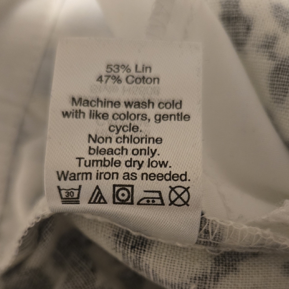 J. Crew Black and White Linen Scalloped Shorts - Picture 5 of 6